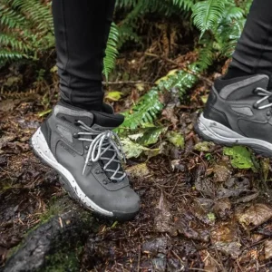 Columbia Waterproof Shoes And Boots | Walking Shoes*Women's Newton Ridge™ Plus Waterproof Hiking Boot Quarry Grey, Cool Wave