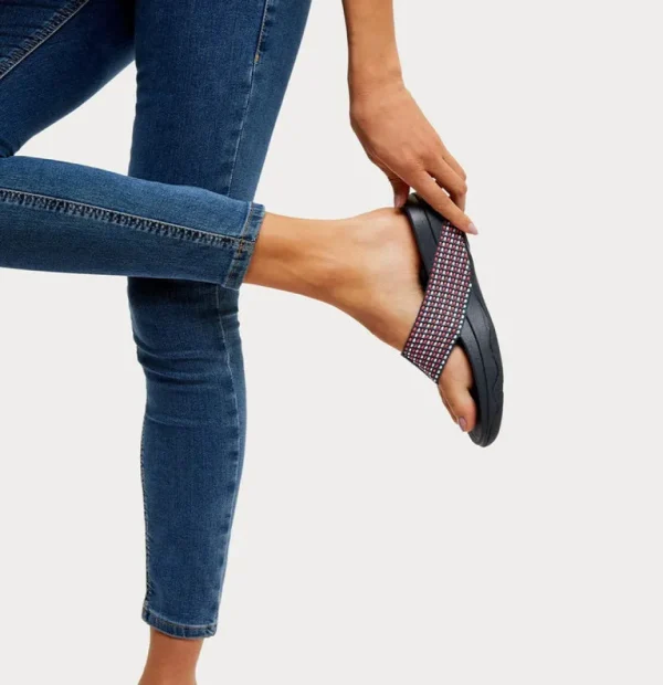 FITFLOP Sandals*Surfa Toe-Posts-Midnight Navy Mix