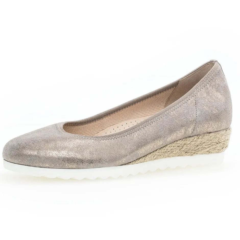 gabor_wedge_muschel_0.webp GABOR Casual Shoes | Wedges*Wedge 22.641-MUSCHEL
