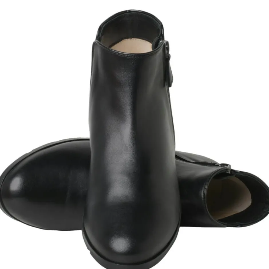 hassia___madeira_chelsea__1.webp Hassia Wide Fit | Casual Shoes*8-30 2110 Madeira Chelsea H-Fit-BLACK