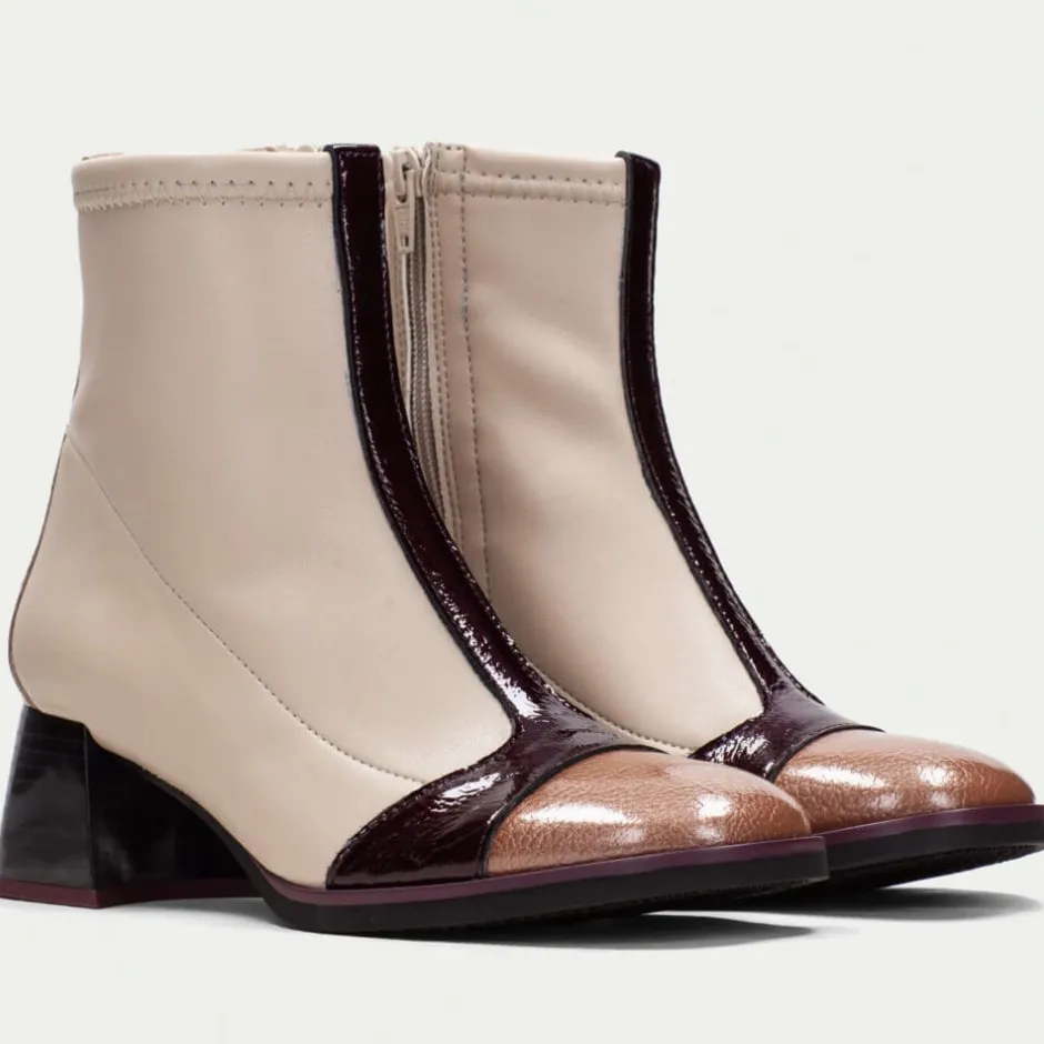 hispanitas_chi_milanalmon_1.webp Hispanitas Ankle Boots*CHI243583 Milan-ALMOND
