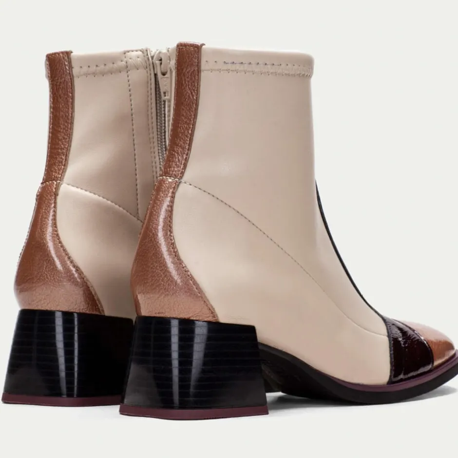 hispanitas_chi_milanalmon_2.webp Hispanitas Ankle Boots*CHI243583 Milan-ALMOND