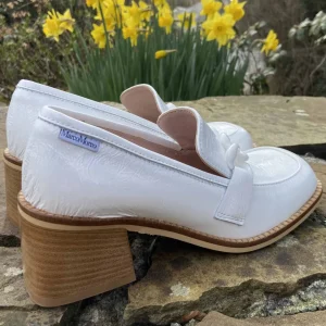 Marco Moreo Loafers*Liverpool Loafer D2061-WHITE