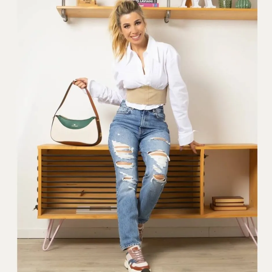 pepe_moll_shoulder_bag_of_1.webp PEPE MOLL All Bags*Shoulder Bag 232230-OFF WHITE