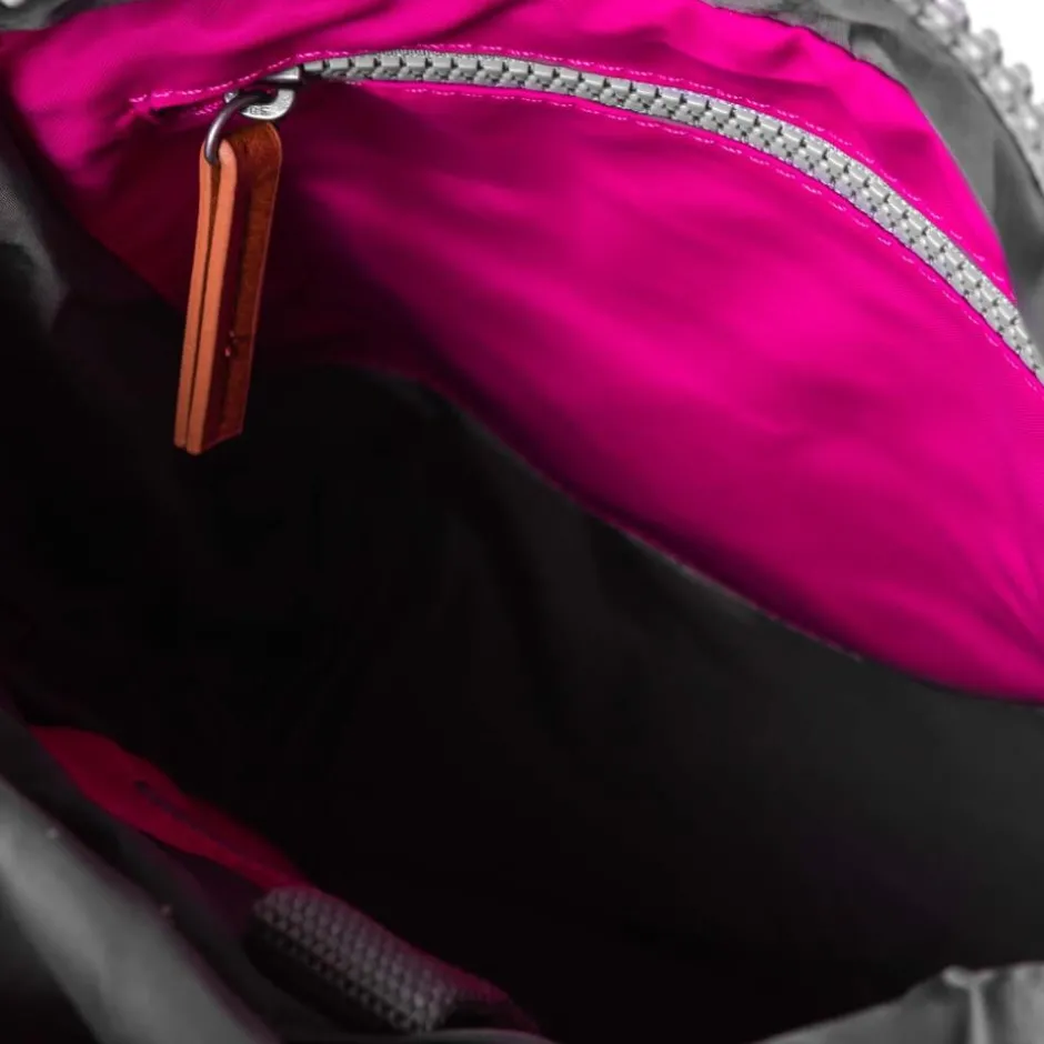 roka_canfield_b_backpack__4-2.webp Roka All Bags*CANFIELD B Backpack Small-CANDY PINK