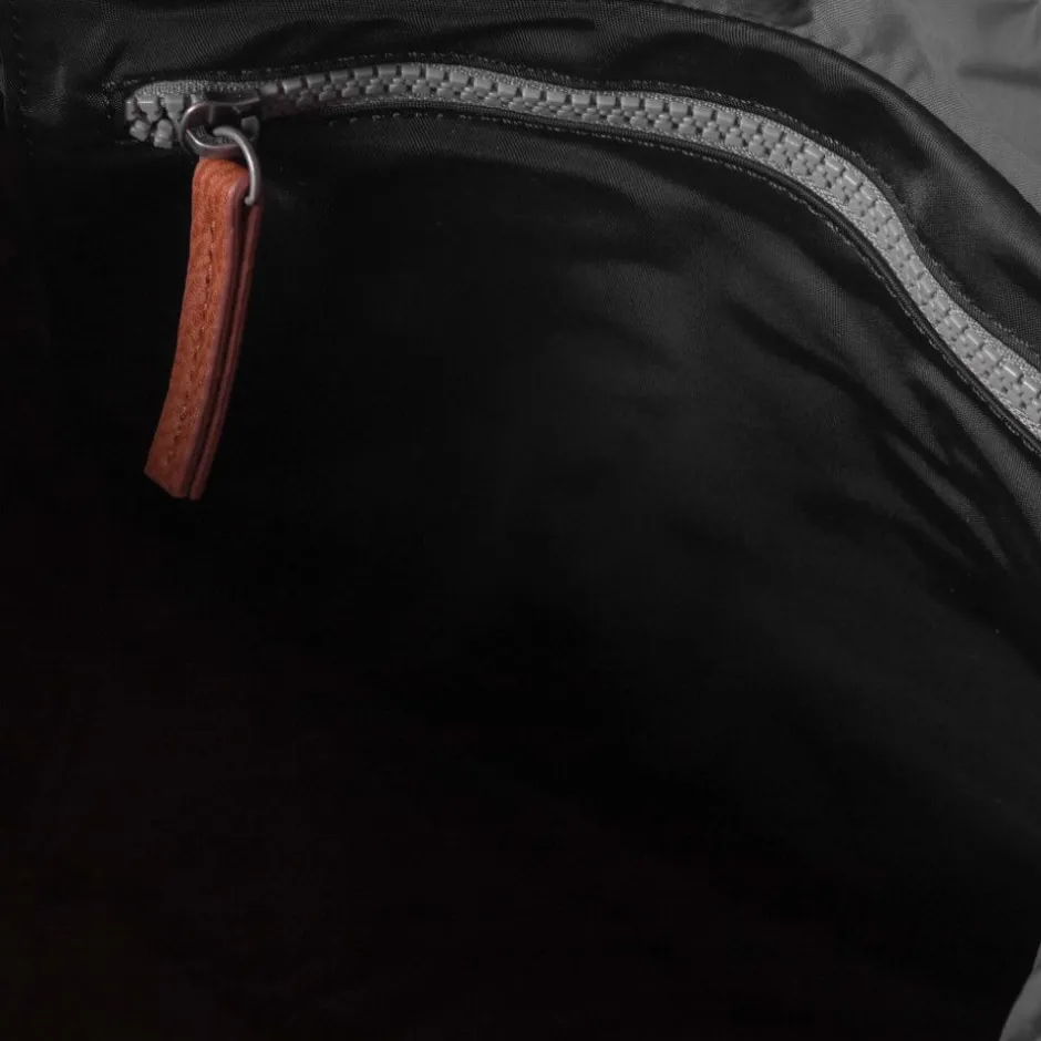 roka_canfieldb_medium_nyl_4-1.webp Roka All Bags*CANFIELD-B Medium Nylon -BLACK
