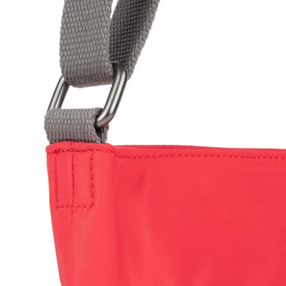 roka_kennington_sustainab_3.webp Roka All Bags*KENNINGTON SUSTAINABLE CROSSBODY -POPPY
