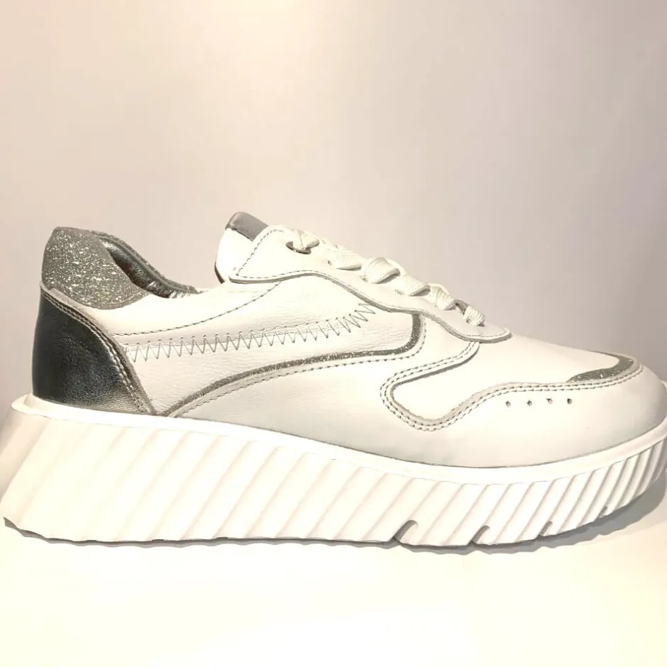 unisa_ebana_trainerswhite_0.webp UNISA Casual Shoes | Trainers*EBANA Trainers-WHITE