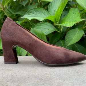 UNISA Heels*KRAMP-BROWN