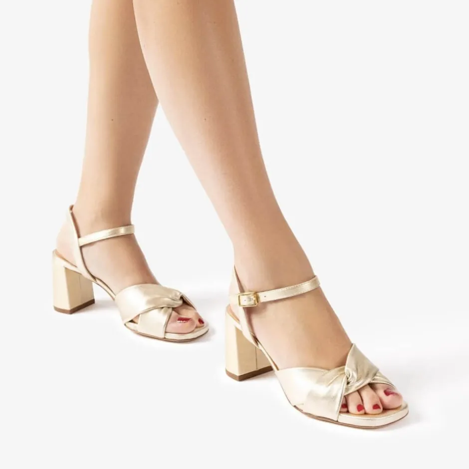 unisa_medway_sandalgold_1.webp UNISA Sandals | Heels*Medway Sandal-GOLD